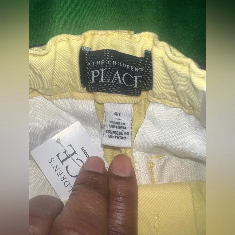 New The Children's Place Yellow Flat Front Shorts with Belt size 4T